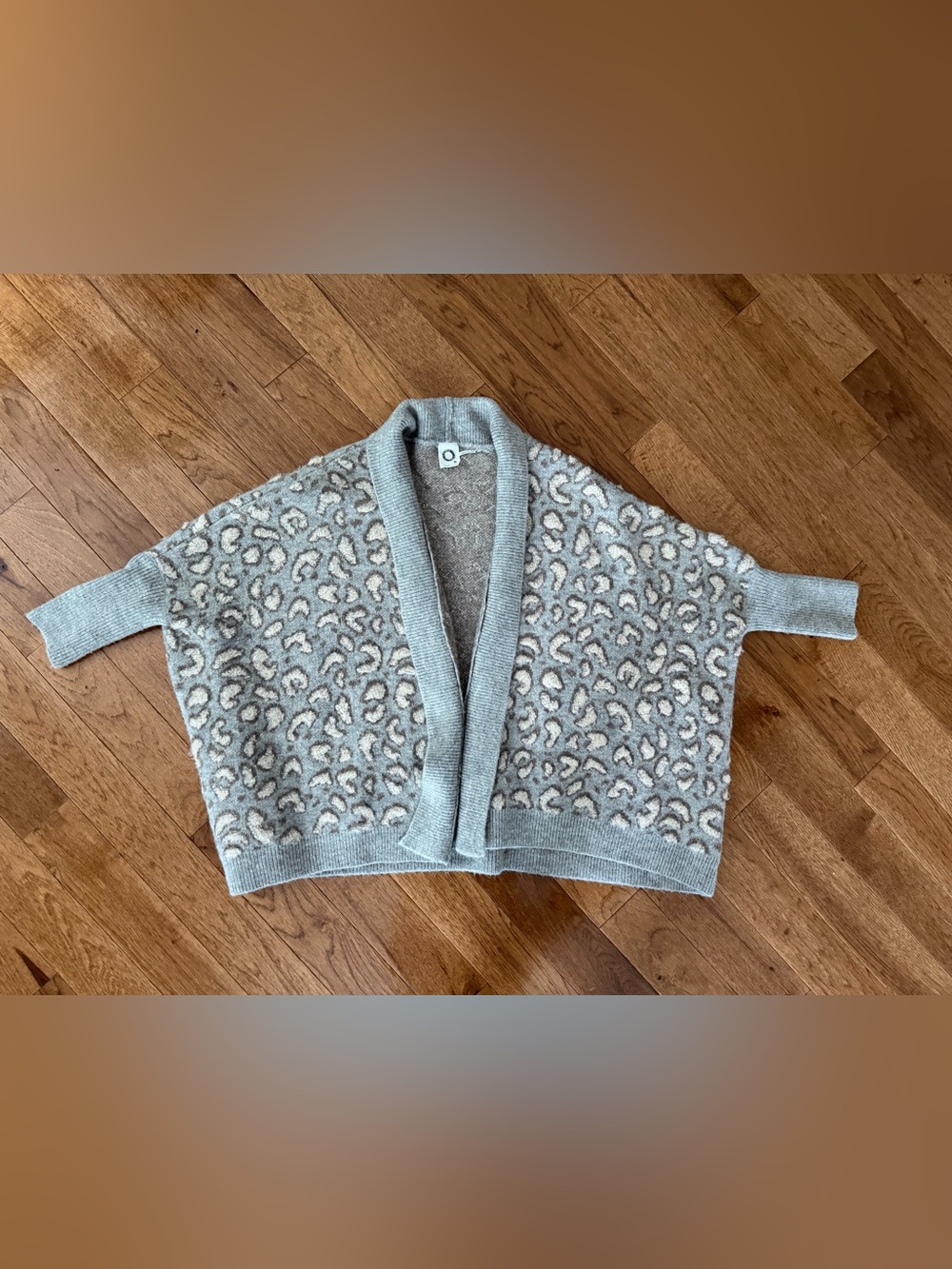 Gray Leopard-Print Open-Front Knit Shrug